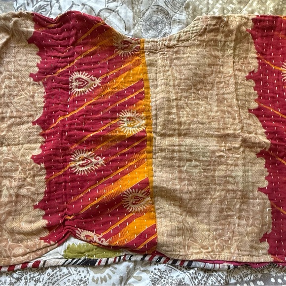 Reversible Kantha top - Picture 4 of 7